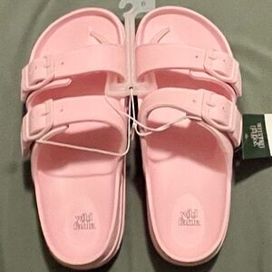 NWT Wild Fable Light Pink/Trixie Slide Sandals